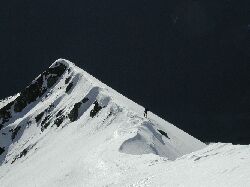 Aufstieg auf den ersten 3000er des Tages, den Ritterkopf 3006 m, 1800 HM