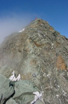 Blick zum Gipfel vom Klein Glockner aus gesehen.