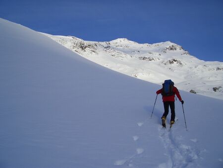 Aufstieg bei ca. 30 cm Neuschnee