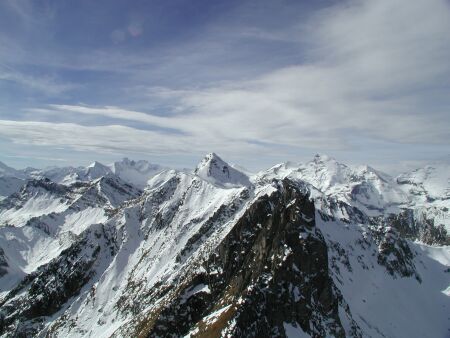 Herrlicher Ausblick auf die Zentral- Tauern mit Glockner und Wiesbachhorn.